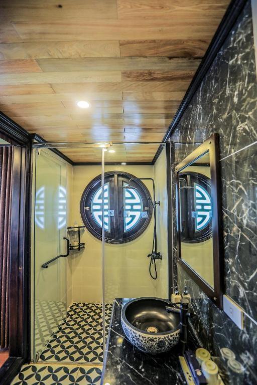 Cozy Boutique Cruise 호텔 Dong Khe Sau 외부 사진
