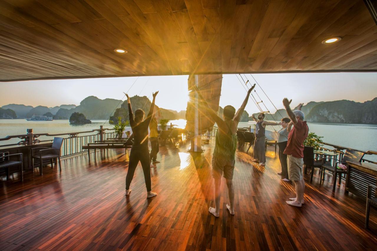 Cozy Boutique Cruise 호텔 Dong Khe Sau 외부 사진